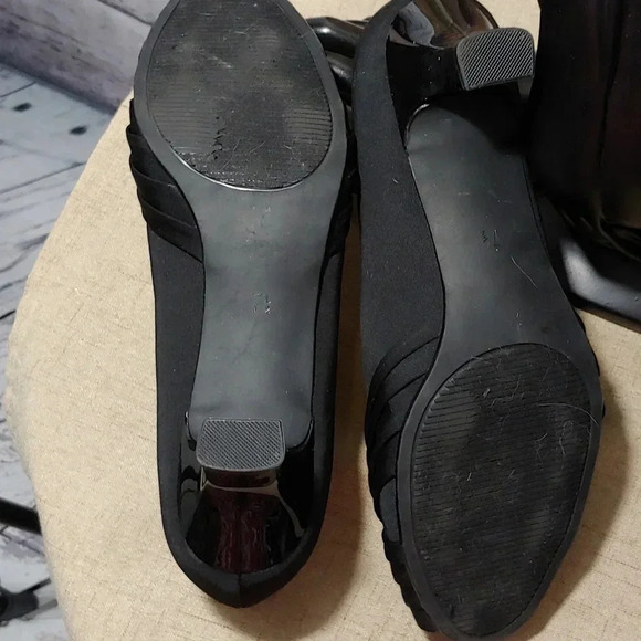 Women's Pumps by Coach - Picture 9 of 10